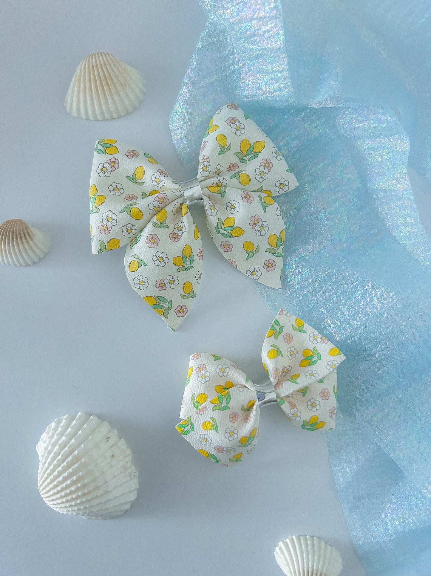 Lemons and Daisies